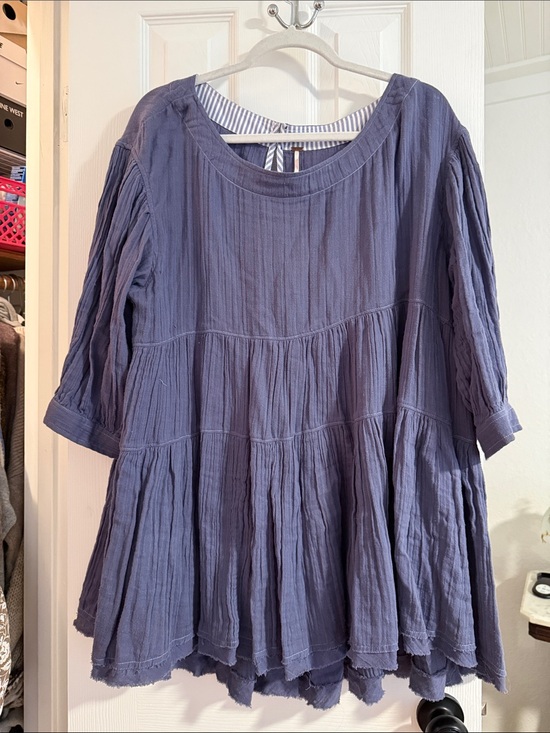Free People Tops - FREE PEOPLE Relaxed Tiered Peasant Top - Dusty Blue